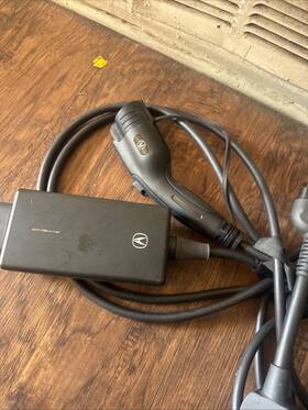 Acura 08e70-pt-200 Wireless Fast Charging Car Charger