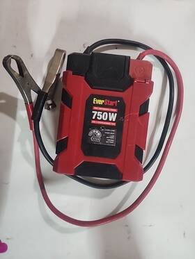 Bygd E8968 Everstart - 750w 12.8v Dc To 115v Ac Power Inverter Tested
