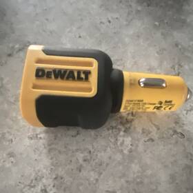 Dewalt 1419008 Dual Usb Ports Cigarette Lighter Socket Splitter 1a/2a Yellow Black