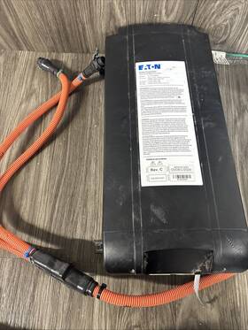 12-110-1800sc15 Eaton 12-110-1800sc Amp 120 Volt True Sine Power Inverter 1800 Watt #q1