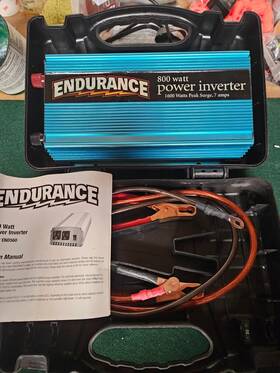 End560 Endurance 800 Watt Power Inverter