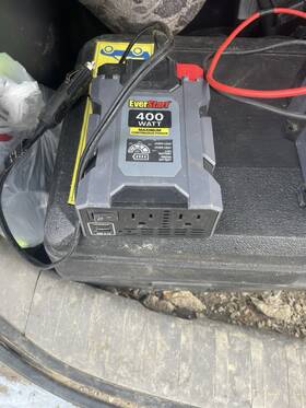 Everstart 400-mpn 400w Rms Car Power Inverter For Vehicle Use With On/off Switch