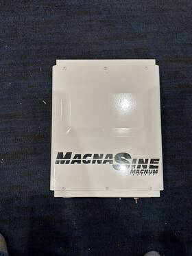 Ms4024-l-u Magnum Energy 4000w True Sinewave Output Power Inverter/charger