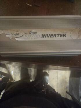 Powerbright Pb1900-24 Car Power Inverter 24v Input 110v-120v Output