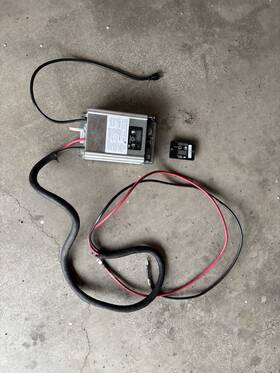 Pd1610j Progressive Dynamics Pd161j 1000w Inverter With Remote And 4awg Wire Leads