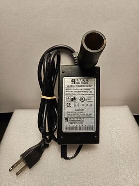 Ql-08011-b Qili Class 2 Power Supply Adapter With Car Cigarette Lighter Socket 12v-60w