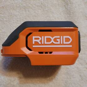 Ridgid 726084306561 18v Cordless 175-watt Power Inverter For Parts Non Working Tool Only