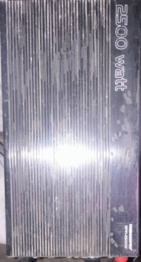 Roadpro Rpp-2500w 2500w Modified Sine Wave Power Inverter 12v To 110v