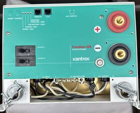 Xantrex 647912105654 Freedom 458 81-2022-12 2000w Inverter/charger 12v100a Single In/dual Out