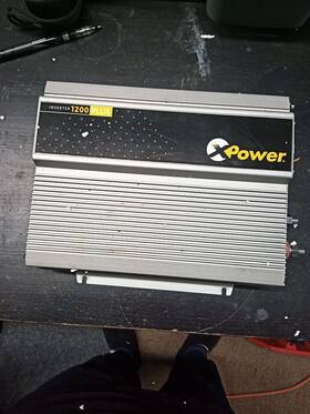 Xantrex 813-1050 Xpower Inverter 1200 Plus Used