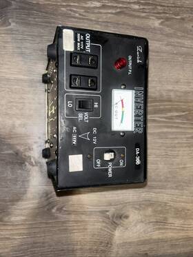 Da-300 Zurich Dc/ac Inverter Adapter Truck Car Rv Camping Cig Lighter - Used